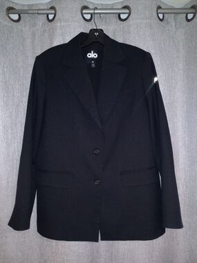 ALO Yoga Black Single-Breasted Blazer Jacket